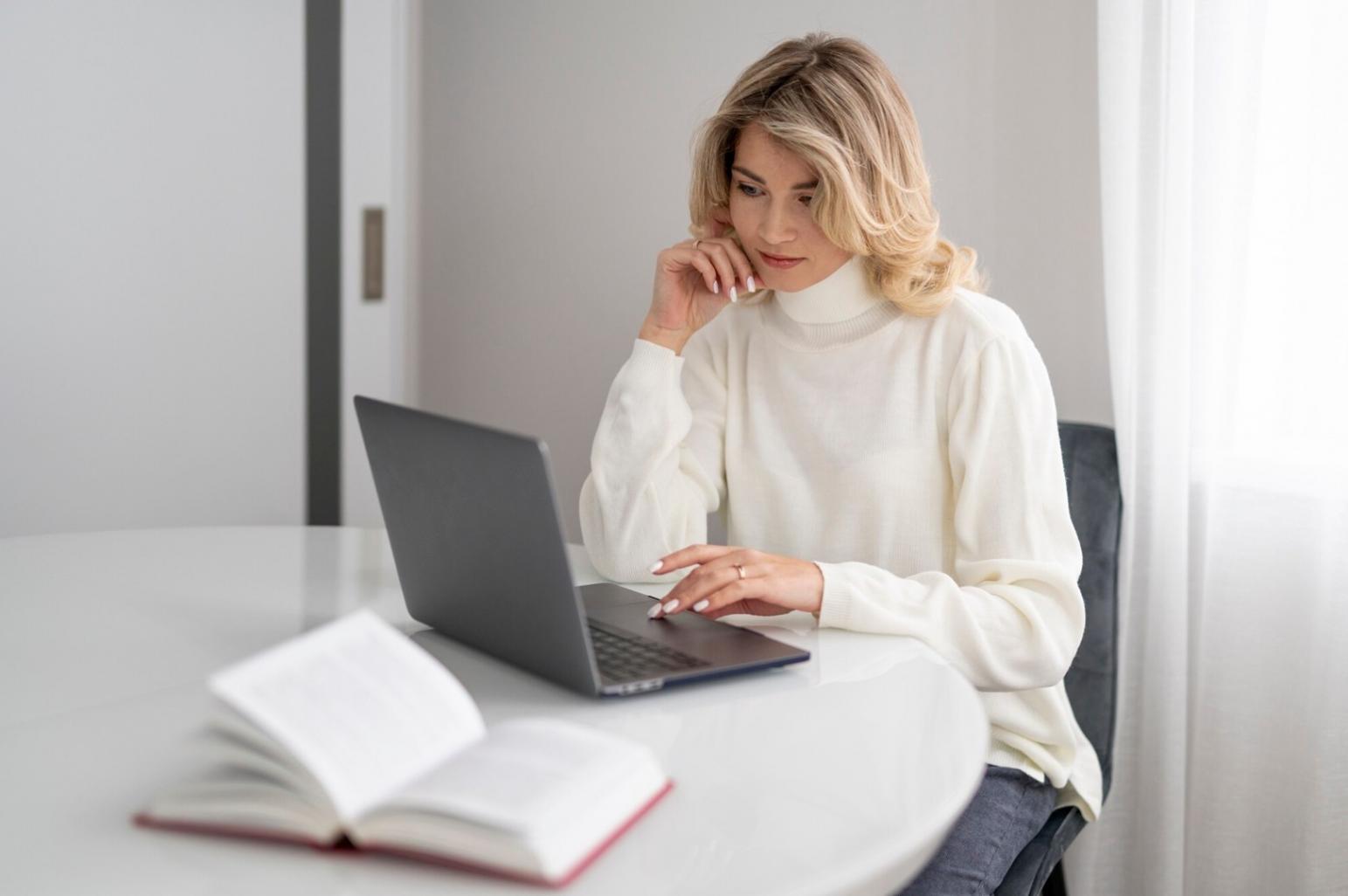 Finanzielle Szenarien und Modellierung visualisiert